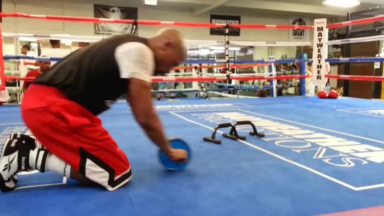 Floyd Mayweather Ab Workout